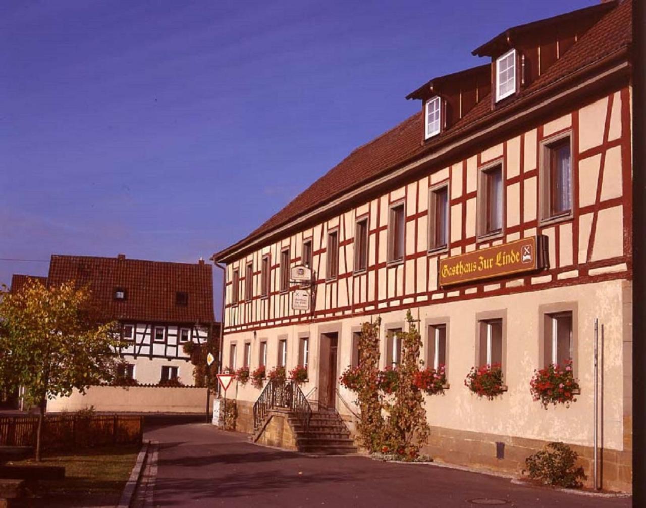Irmelshausen Landgasthof "Zur Linde" מראה חיצוני תמונה